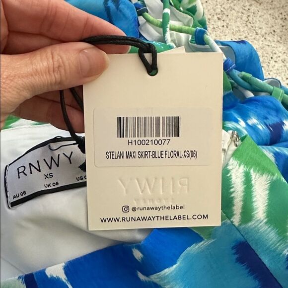 NWT Runaway the label Stelani maxi skirt blue green floral XS - Picture 5 of 9